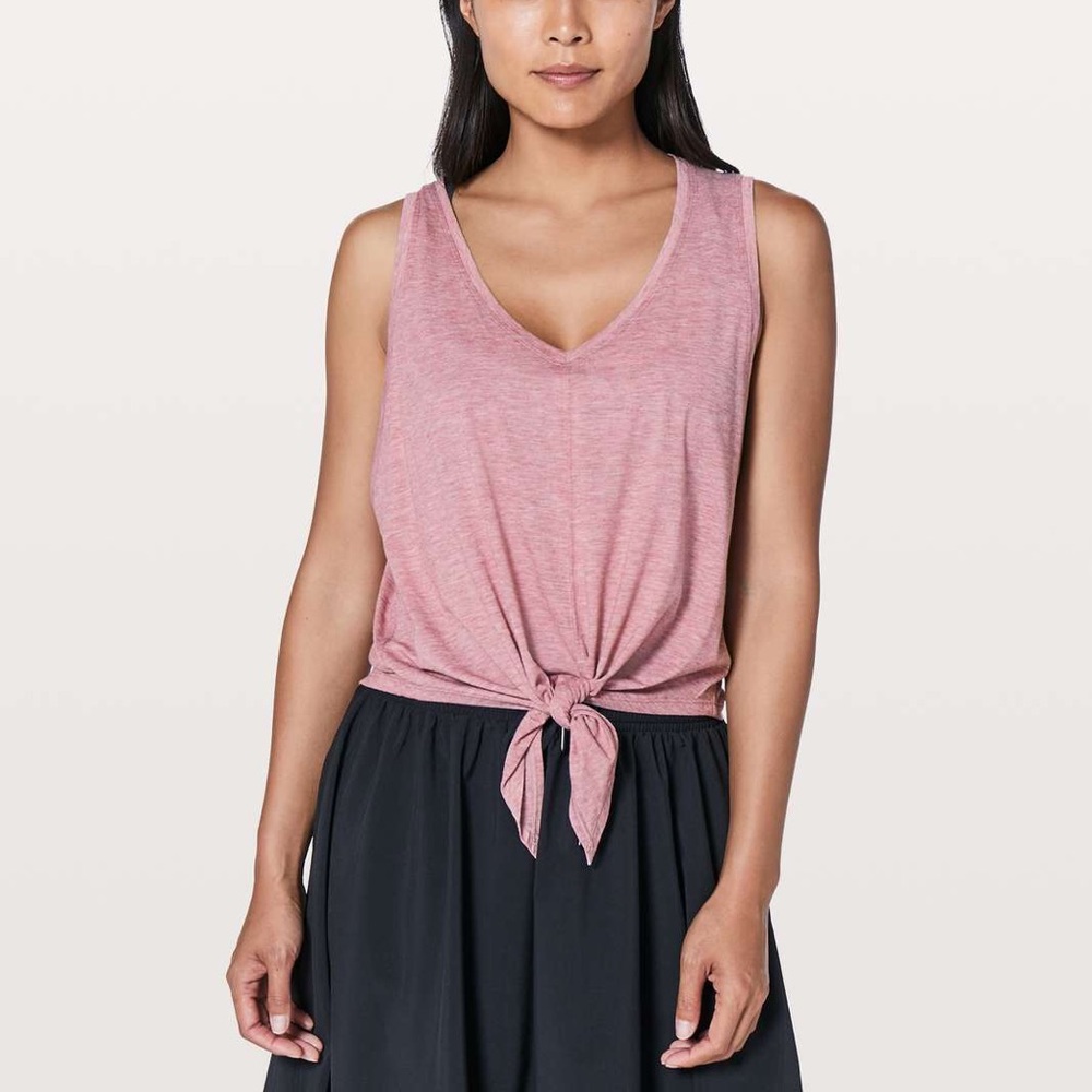 Lululemon It’s a tie Tank